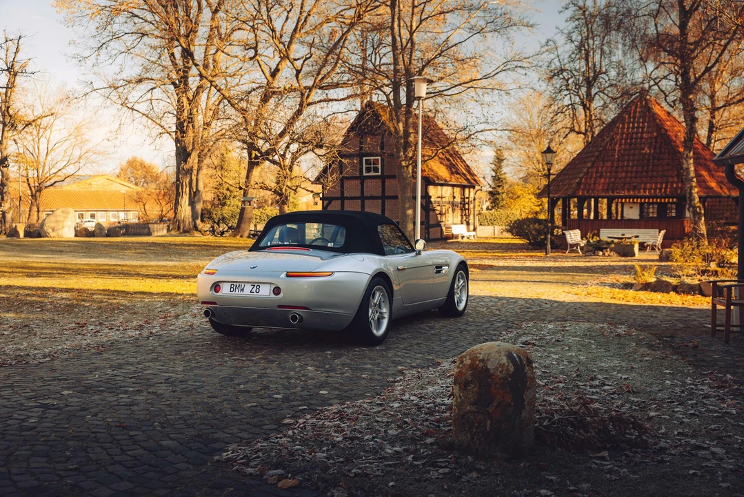 2001 BMW Z8 - Image 6 of 21