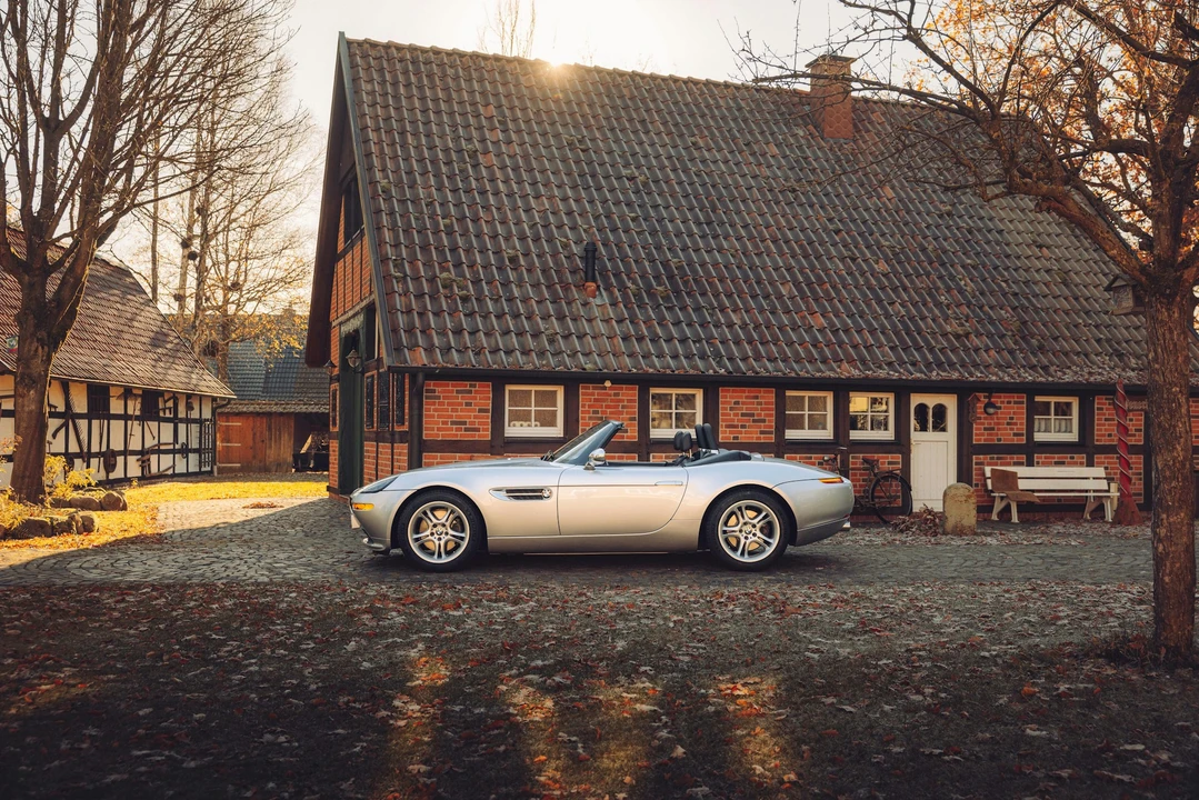 2001 BMW Z8 - Image 3 of 21