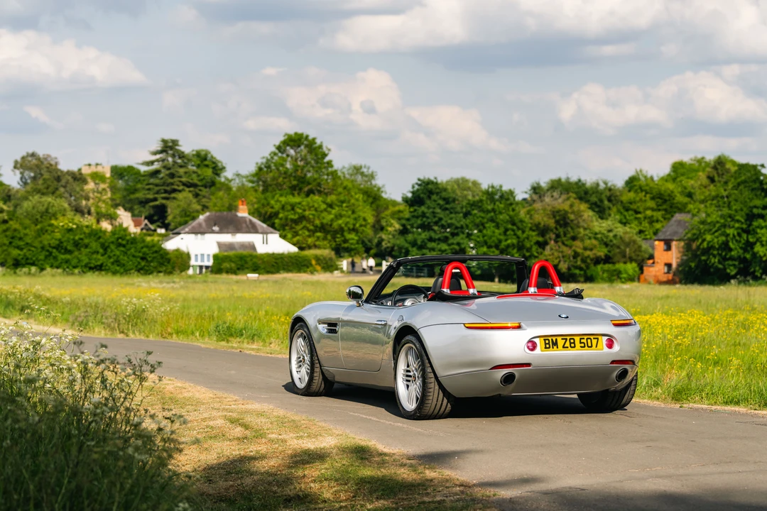 2001 BMW Z8 - Image 19 of 31