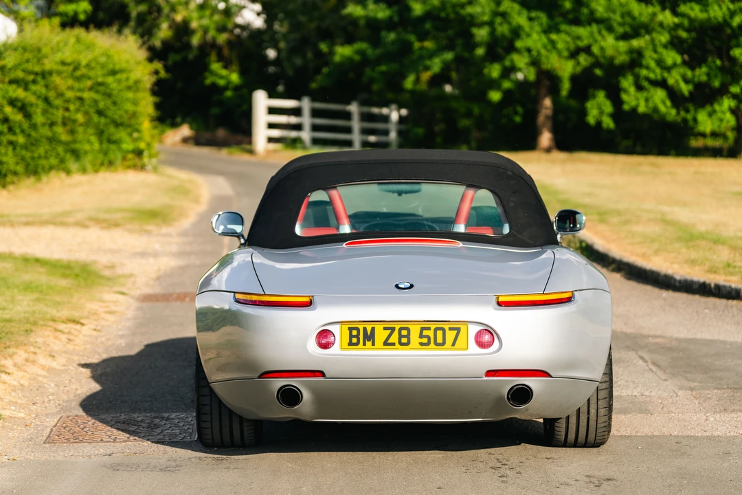 2001 BMW Z8 - Image 25 of 31