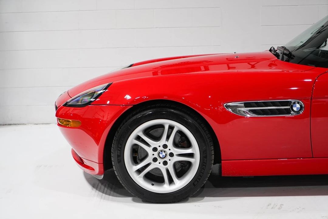 2001 BMW Z8 - Image 27 of 31