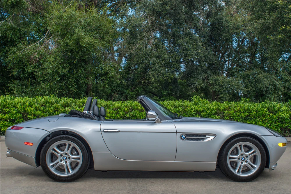 2001 BMW Z8 - Image 5 of 5