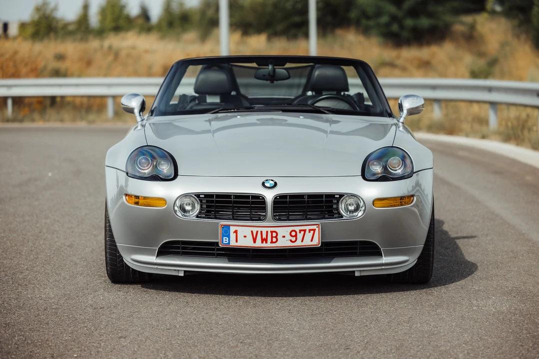 2001 BMW Z8 - Image 15 of 31