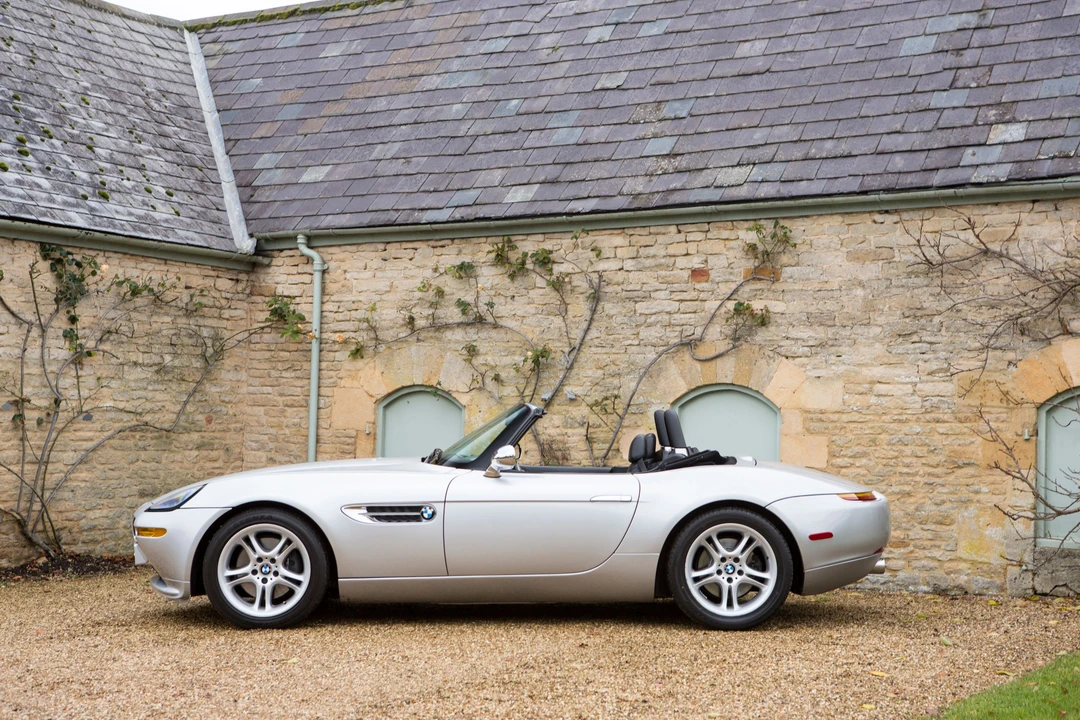 2001 BMW Z8 - Image 15 of 17