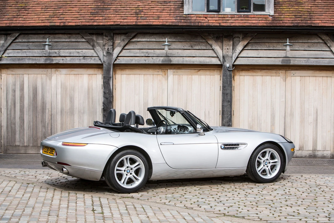 2001 BMW Z8 - Image 26 of 30