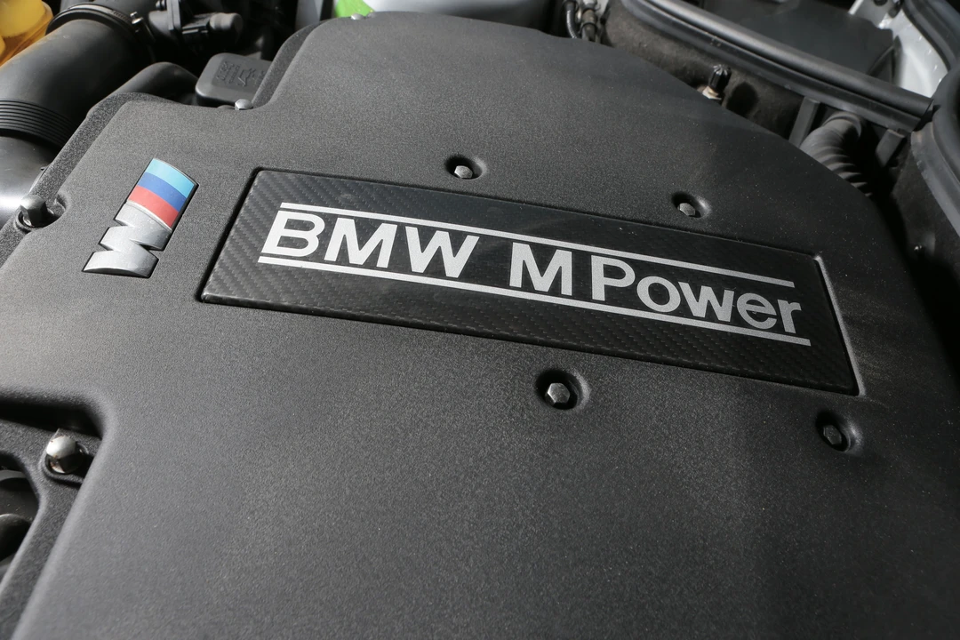 2001 BMW Z8 - Image 16 of 30