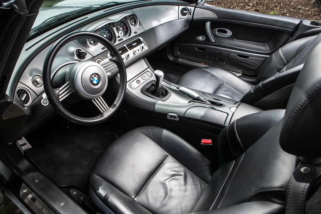 2001 BMW Z8 - Image 21 of 30