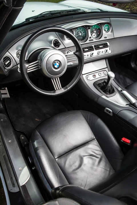 2001 BMW Z8 - Image 19 of 30