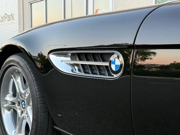 2001 BMW Z8 - Image 8 of 21