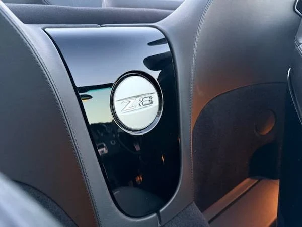 2001 BMW Z8 - Image 18 of 21