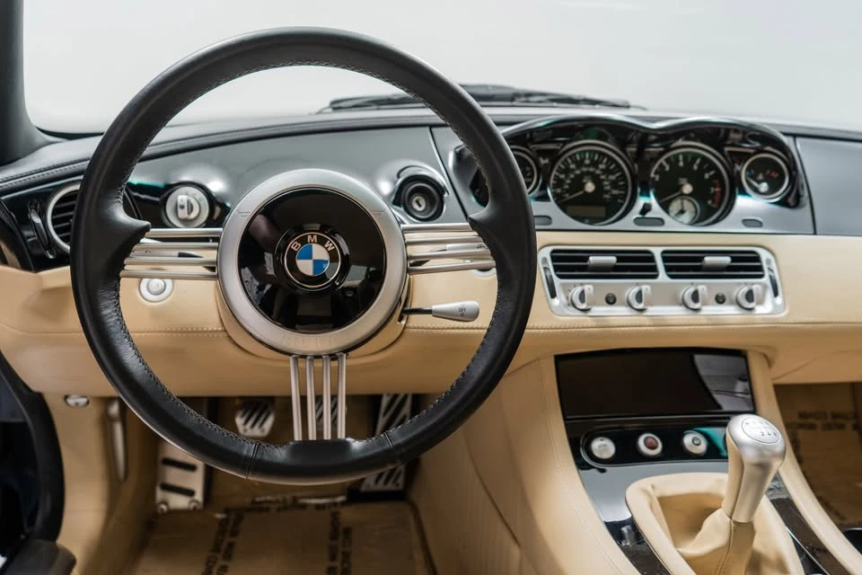2001 BMW Z8 - Image 10 of 14