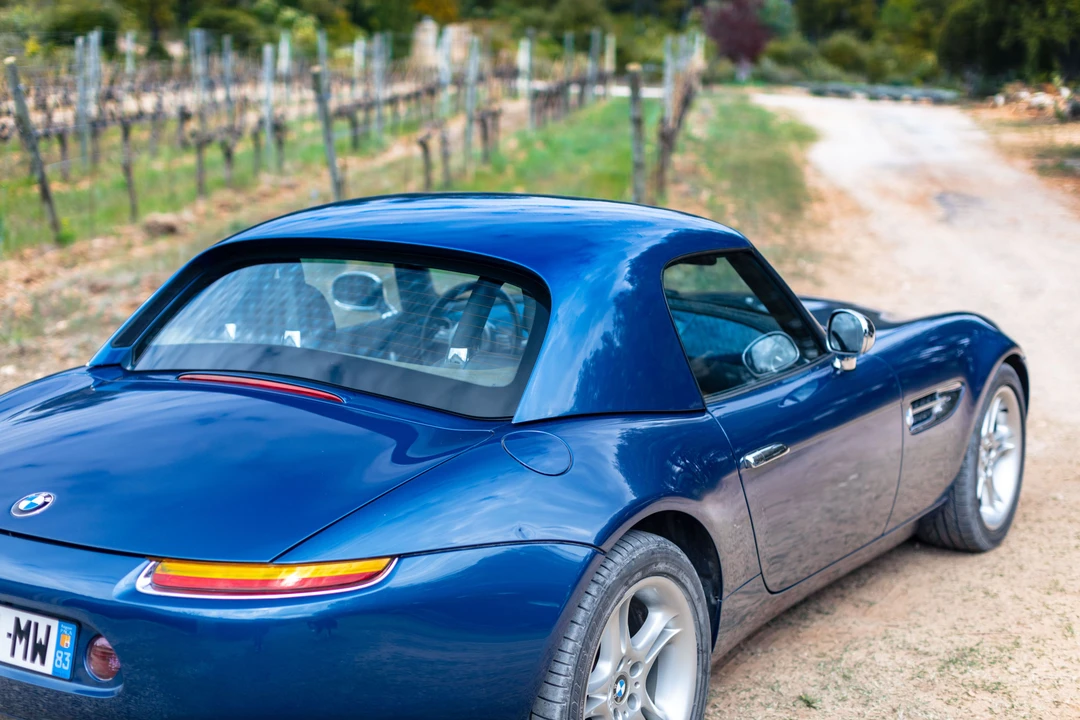 2001 BMW Z8 - Image 13 of 31