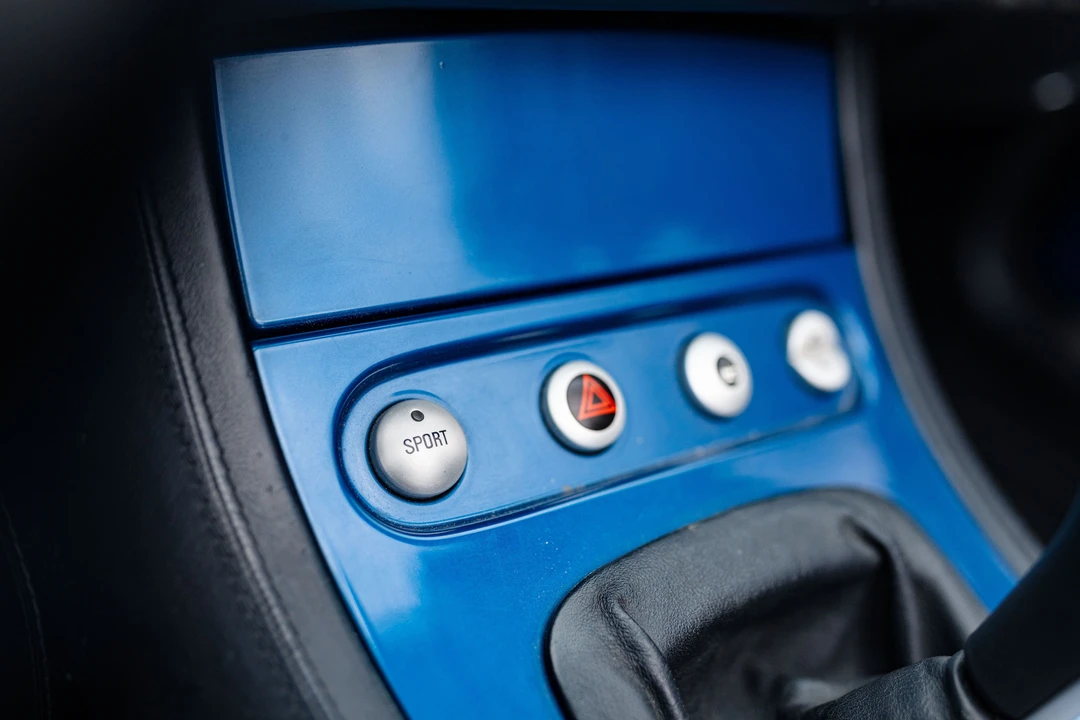2001 BMW Z8 - Image 31 of 31