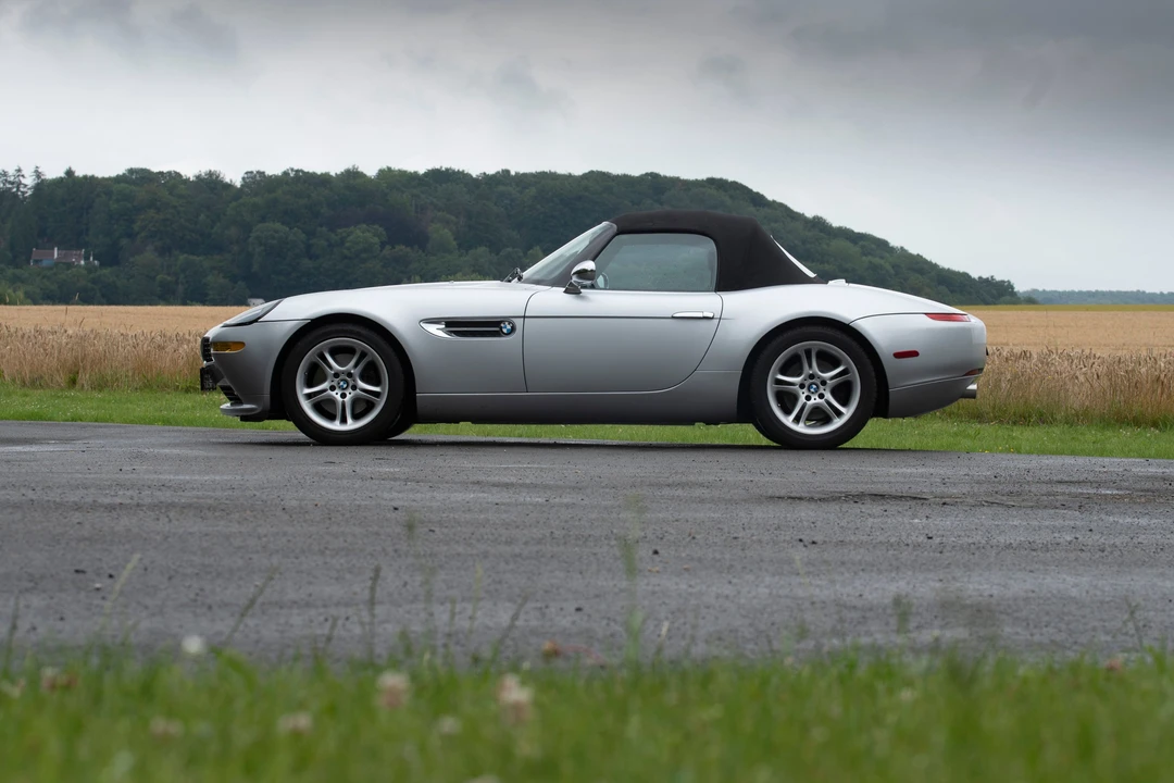 2001 BMW Z8 - Image 8 of 31