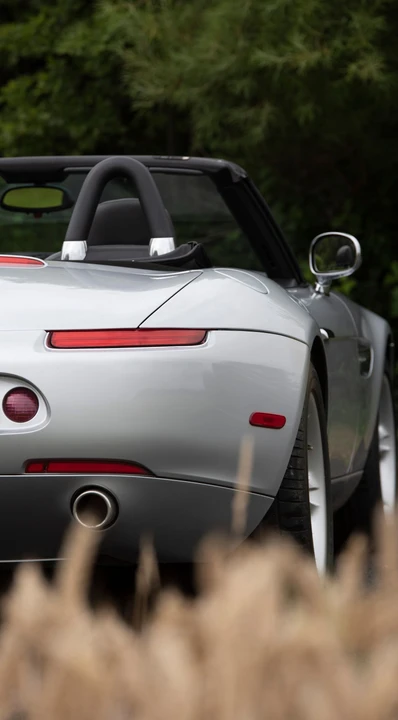 2001 BMW Z8 - Image 30 of 31