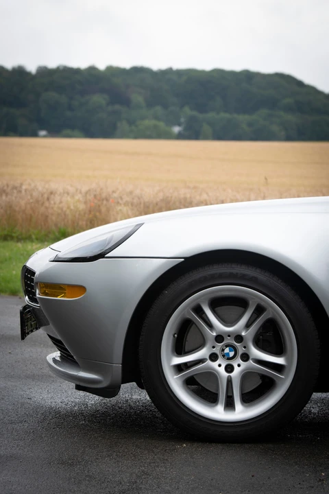 2001 BMW Z8 - Image 29 of 31