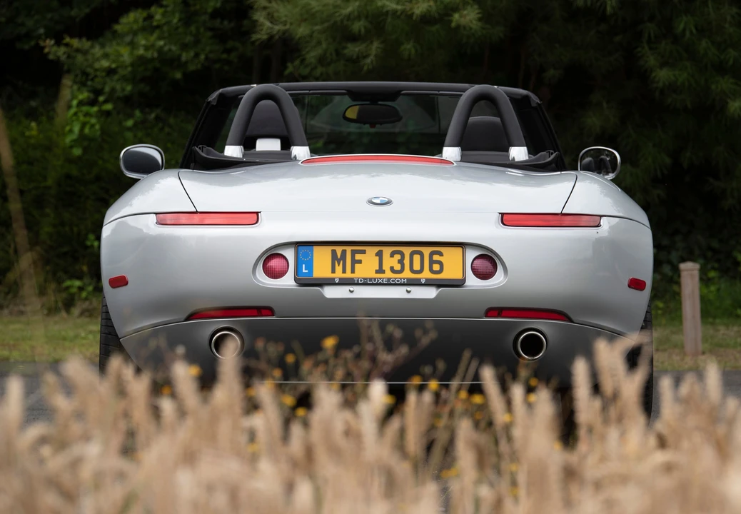 2001 BMW Z8 - Image 11 of 31
