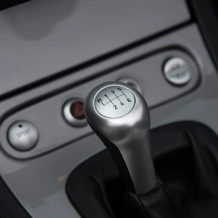 2001 BMW Z8 - Image 17 of 31