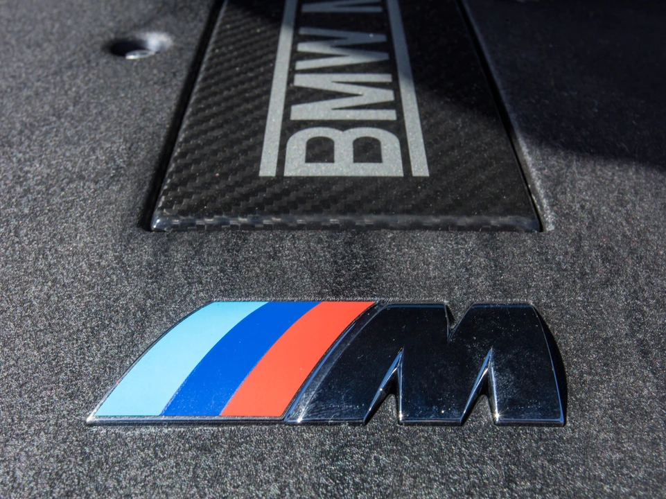 2001 BMW Z8 - Image 9 of 31