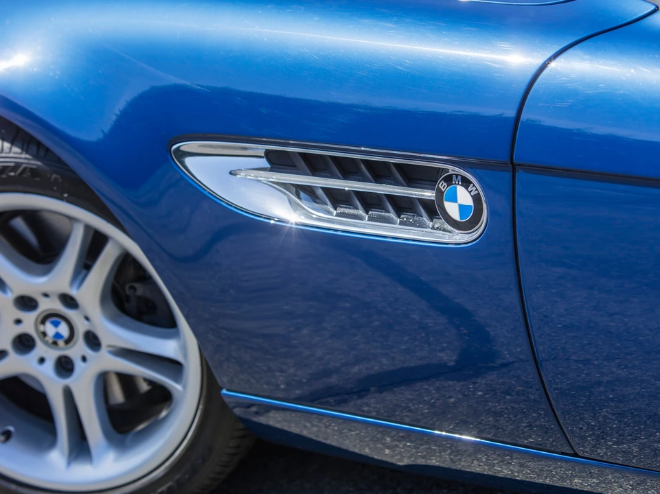 2001 BMW Z8 - Image 31 of 31