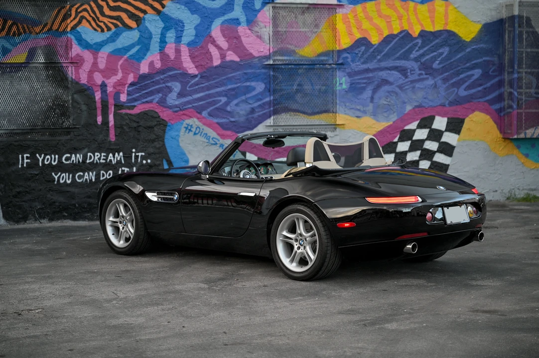2001 BMW Z8 - Image 20 of 31