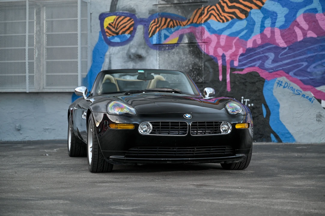 2001 BMW Z8 - Image 16 of 31