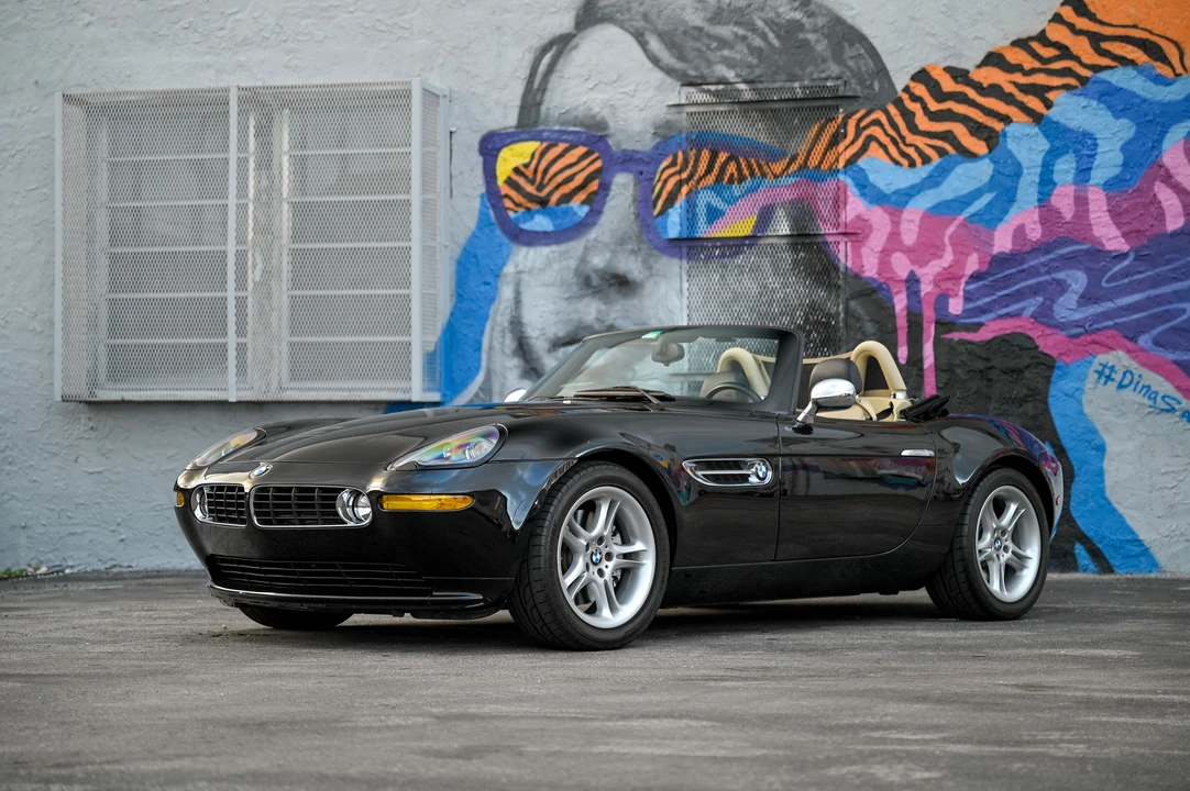 2001 BMW Z8 - Image 24 of 31