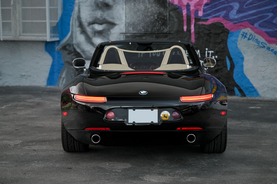 2001 BMW Z8 - Image 19 of 31