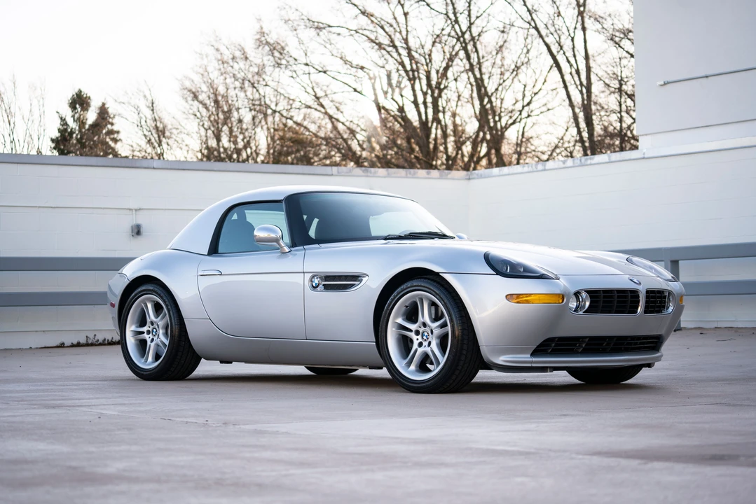2001 BMW Z8 - Image 10 of 30