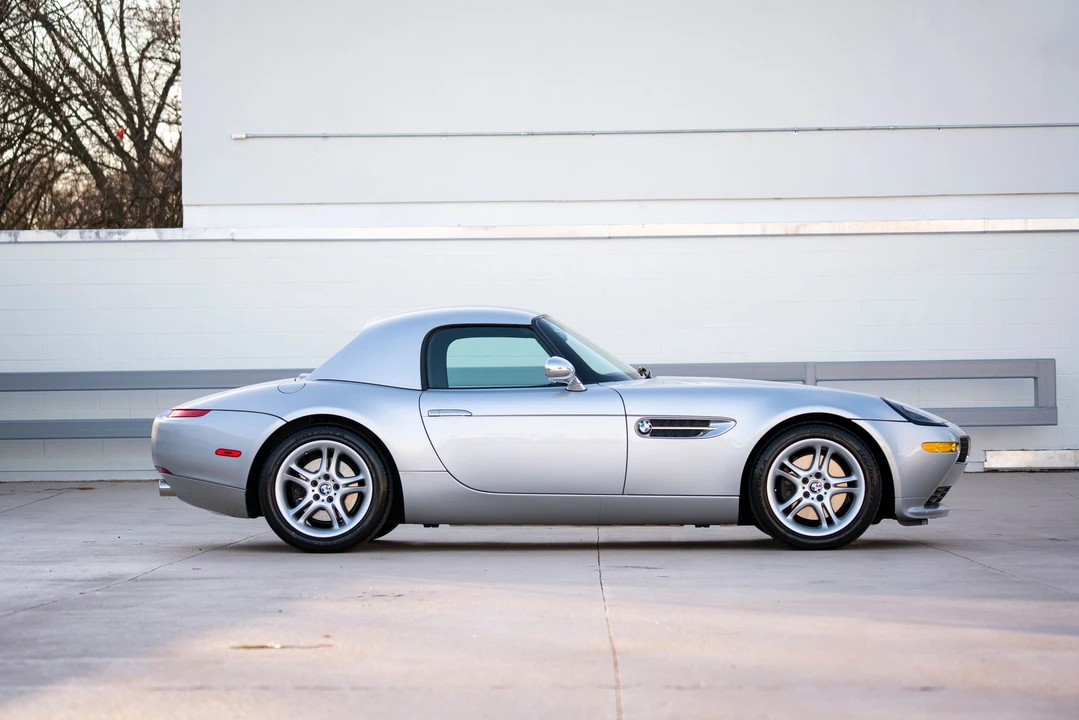 2001 BMW Z8 - Image 8 of 30