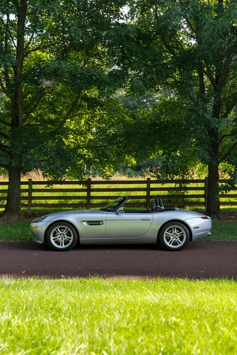 2001 BMW Z8 - Image 26 of 31