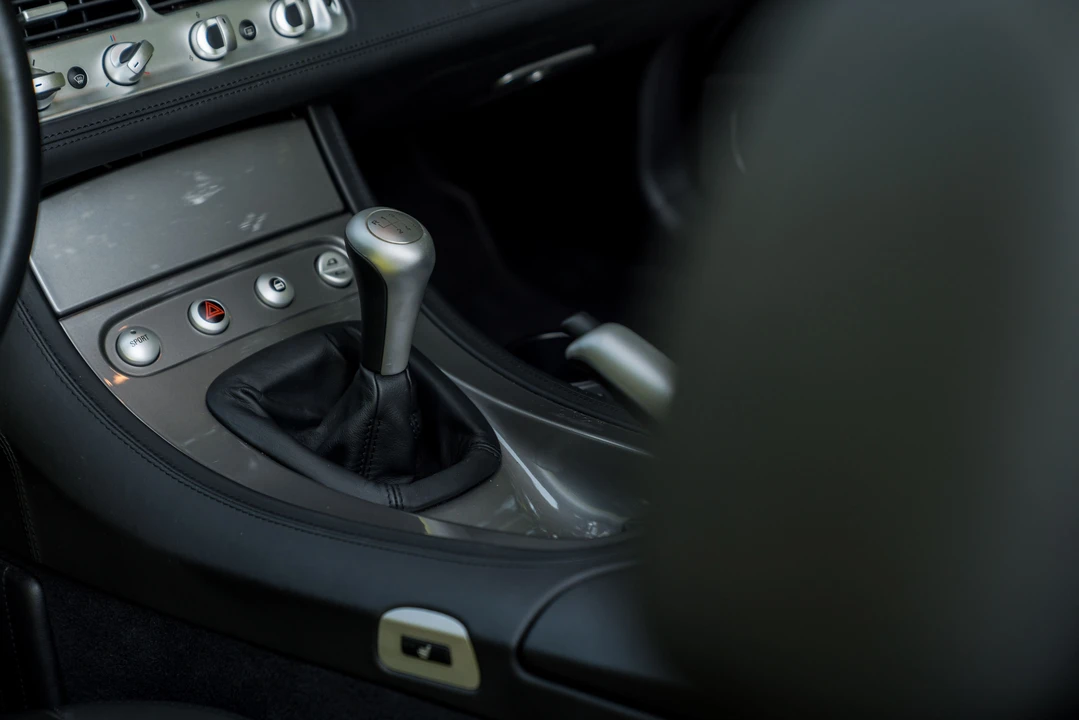 2001 BMW Z8 - Image 11 of 31