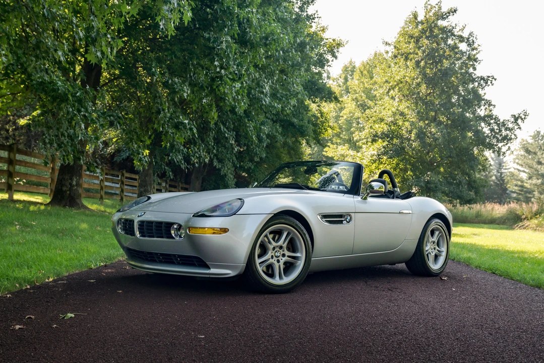 2001 BMW Z8 - Image 28 of 31