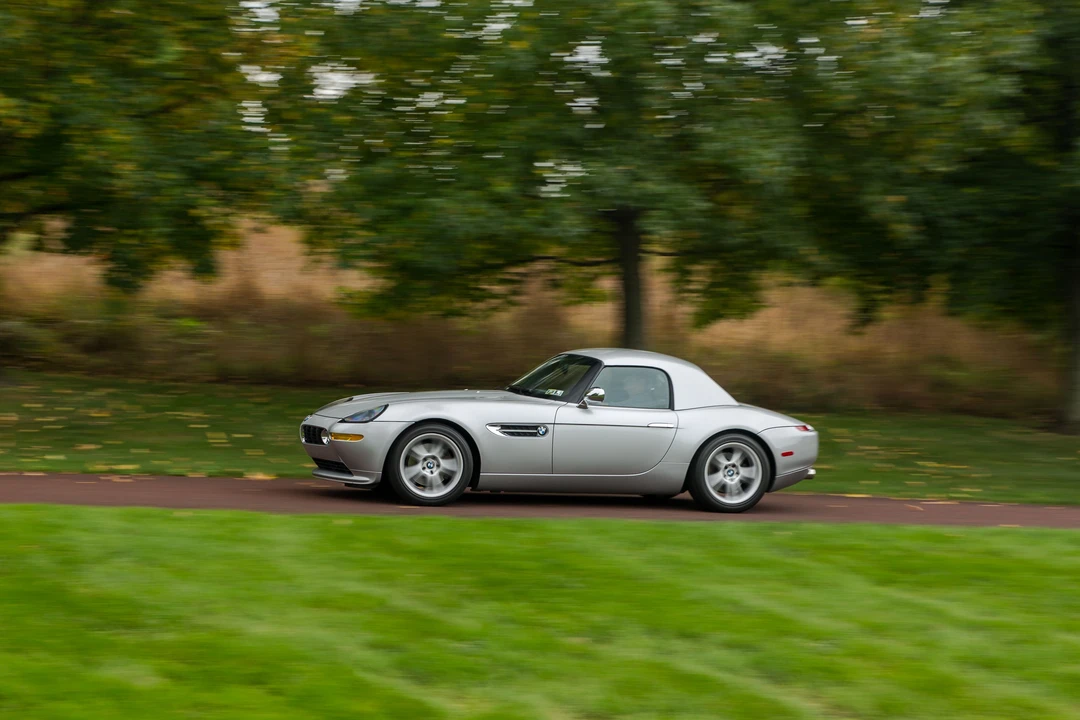 2001 BMW Z8 - Image 2 of 31