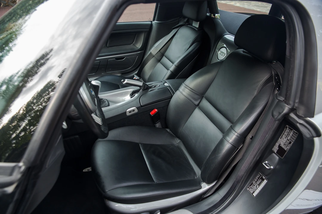 2001 BMW Z8 - Image 30 of 31