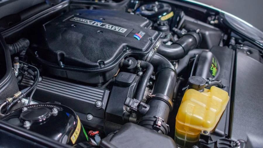 2001 BMW Z8 - Image 6 of 12