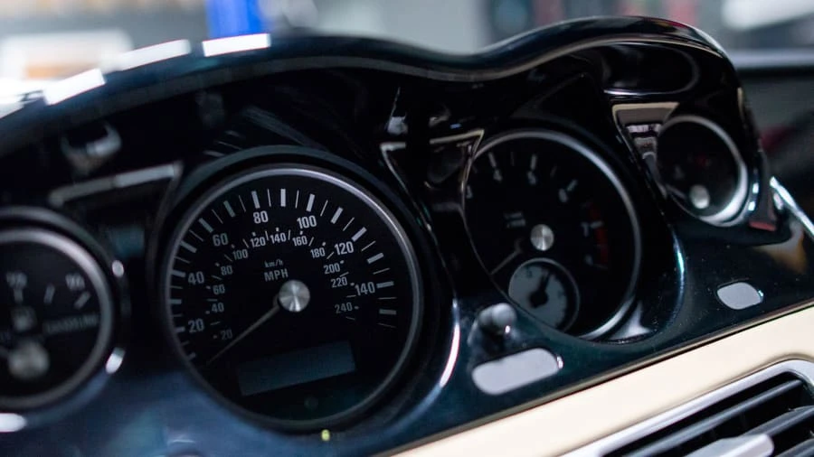 2001 BMW Z8 - Image 4 of 12