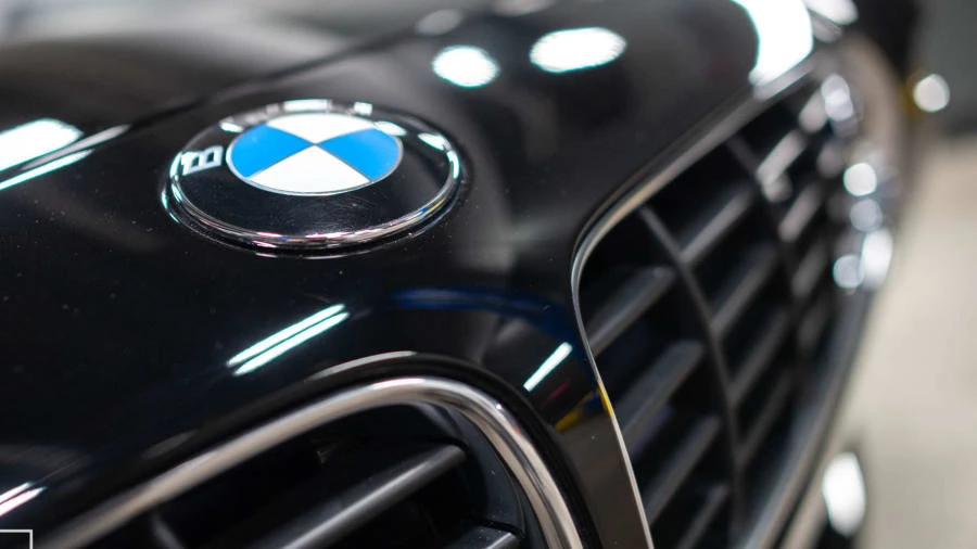 2001 BMW Z8 - Image 12 of 12