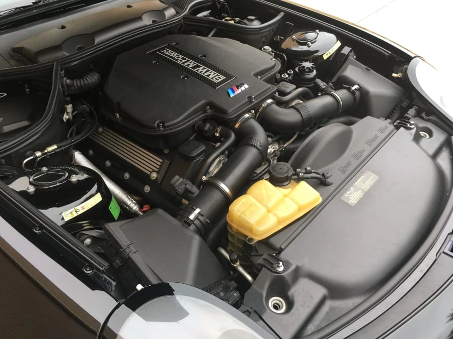 2001 BMW Z8 - Image 10 of 11
