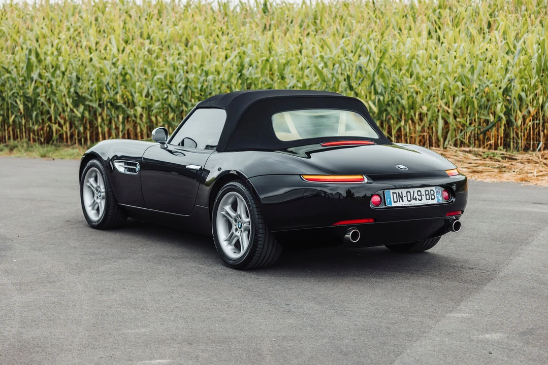 2001 BMW Z8 - Image 13 of 31