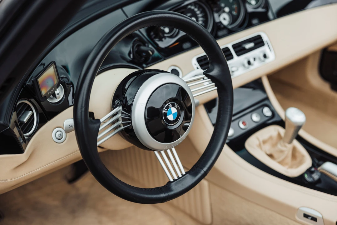 2001 BMW Z8 - Image 16 of 31