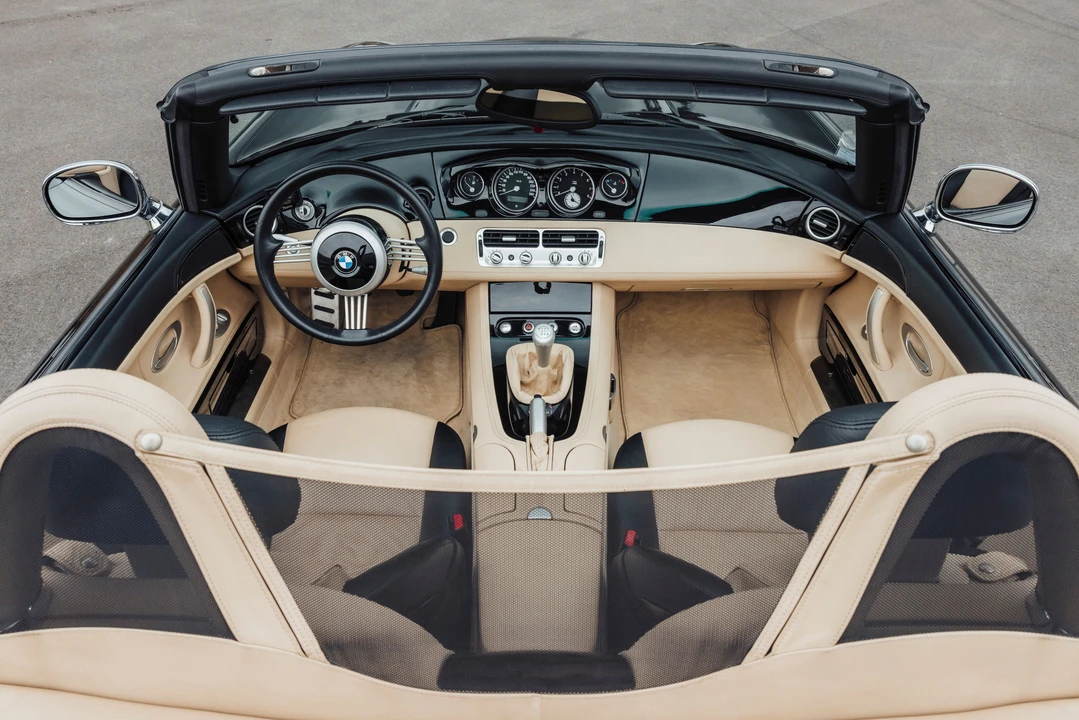 2001 BMW Z8 - Image 25 of 31