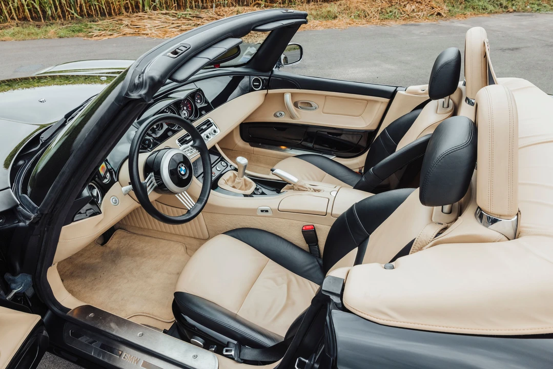 2001 BMW Z8 - Image 14 of 31