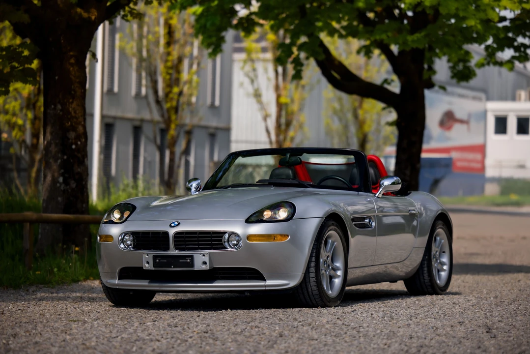 2001 BMW Z8 - Image 8 of 31