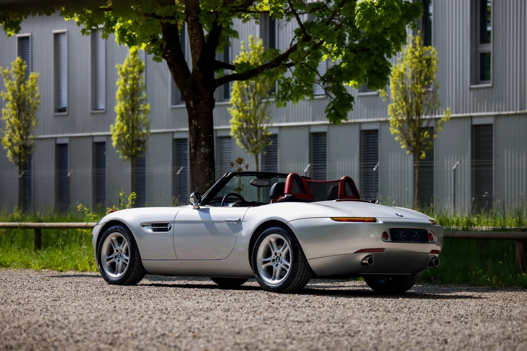 2001 BMW Z8 - Image 12 of 31