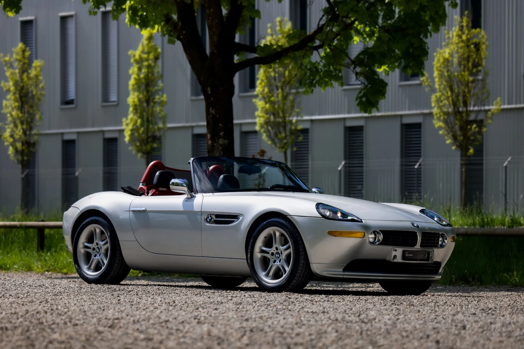 2001 BMW Z8 - Image 19 of 31