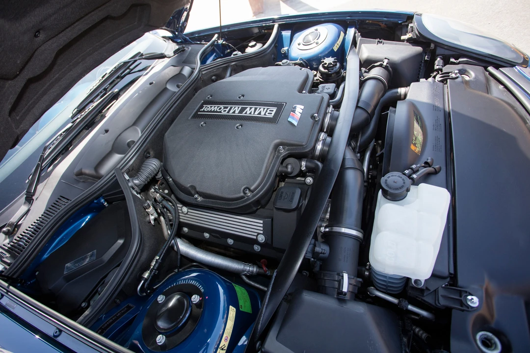 2001 BMW Z8 - Image 13 of 30
