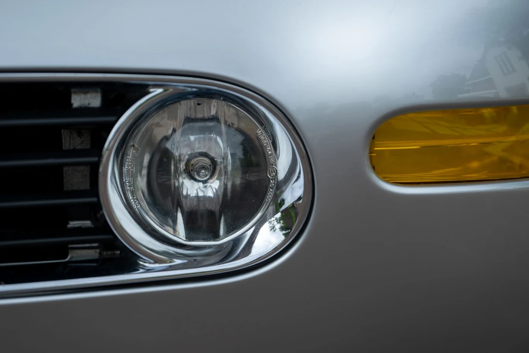 2001 BMW Z8 - Image 26 of 31