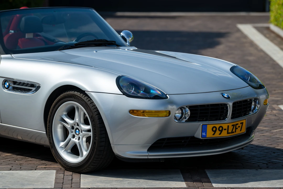 2001 BMW Z8 - Image 19 of 31
