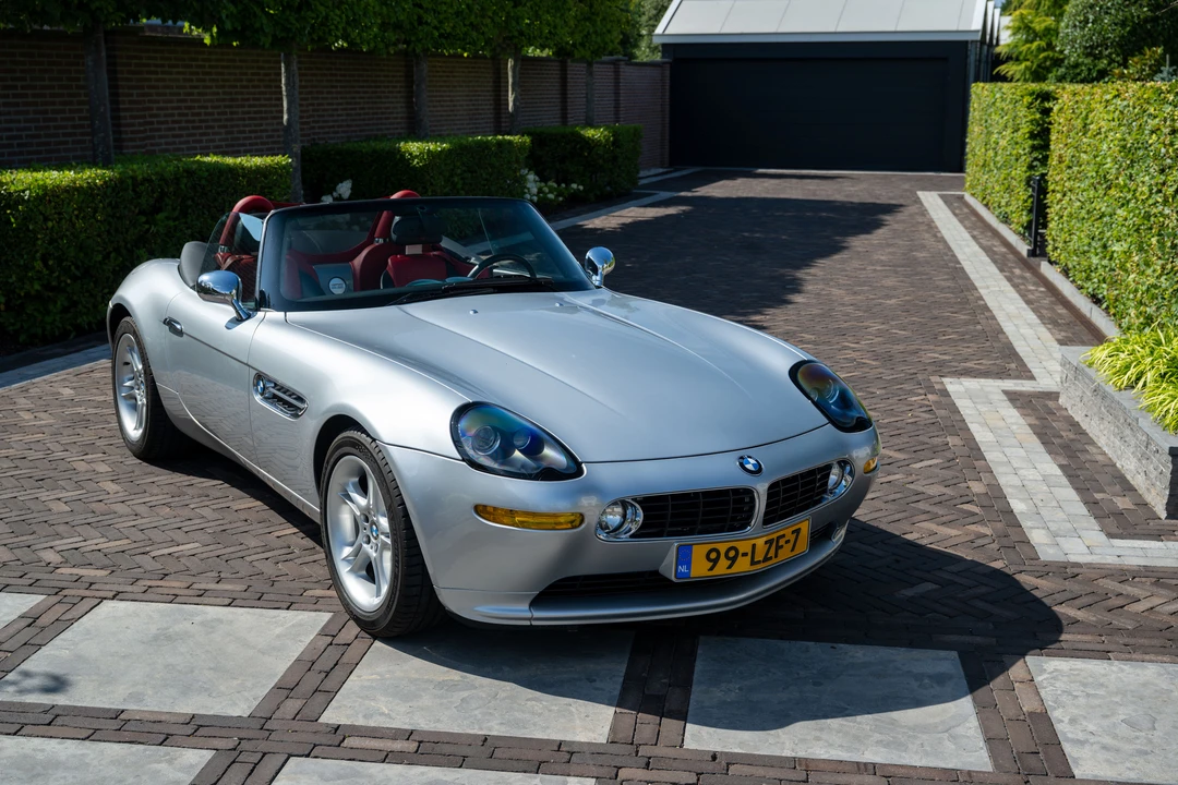 2001 BMW Z8 - Image 17 of 31